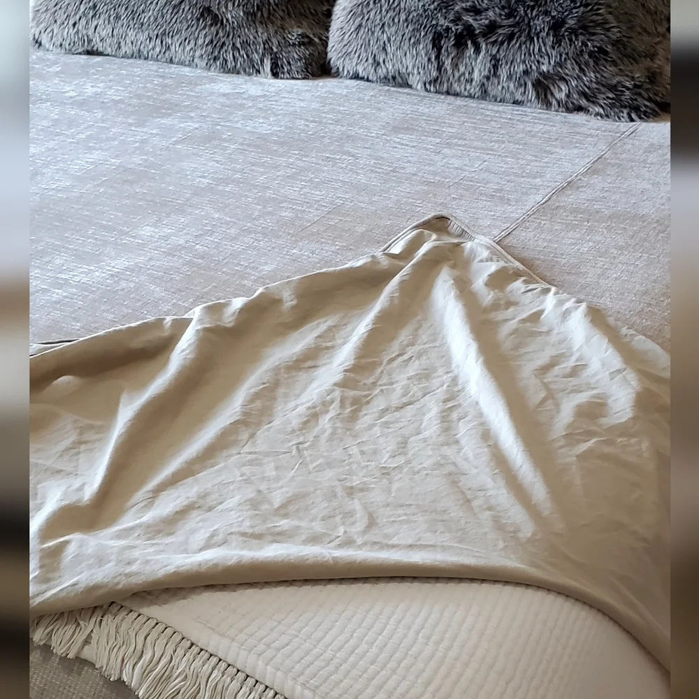 West Elm Luxurious Taupe Chenille King Duvet Cover, 108